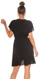 Našuchorené viskózové šaty s viazaním v páse Čierna