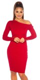Dlhé úpletové šaty s odhaleným ramenom Červená